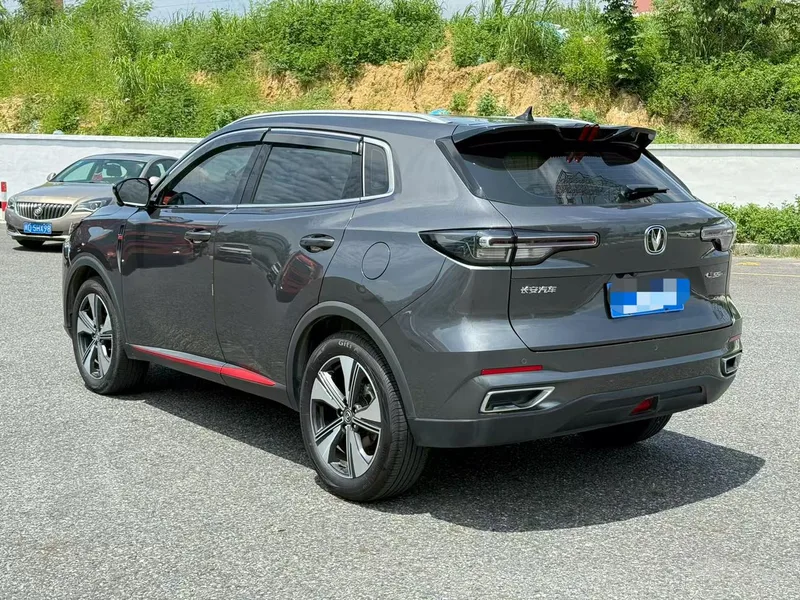Changan CS55 PLUS 2022 Second generation 1.5T DCT Premium Trim exterior photo 4 Changan CS55 PLUS 2022 Second generation 1.5T DCT Premium Trim exterior photo 4