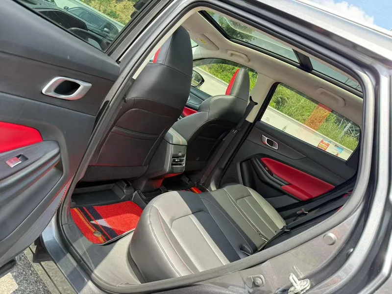Changan CS55 PLUS 2022 Second generation 1.5T DCT Premium Trim interior photo 8 Changan CS55 PLUS 2022 Second generation 1.5T DCT Premium Trim interior photo 8
