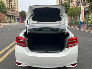 Toyota Vios 2017 1.5L CVT Versión creativa interior foto 14 Toyota Vios 2017 1.5L CVT Versión creativa interior foto 14