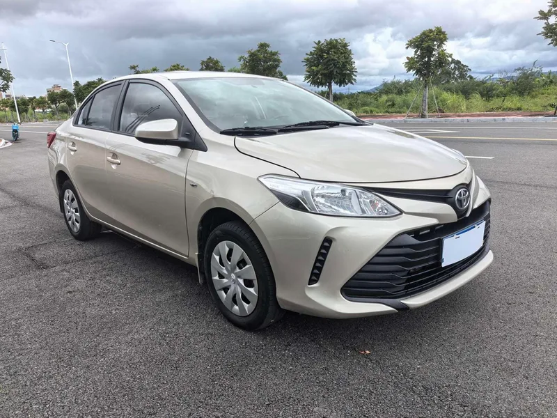 Toyota Vios 2017 1.5L CVT Line Creation Edition exterior photo 3