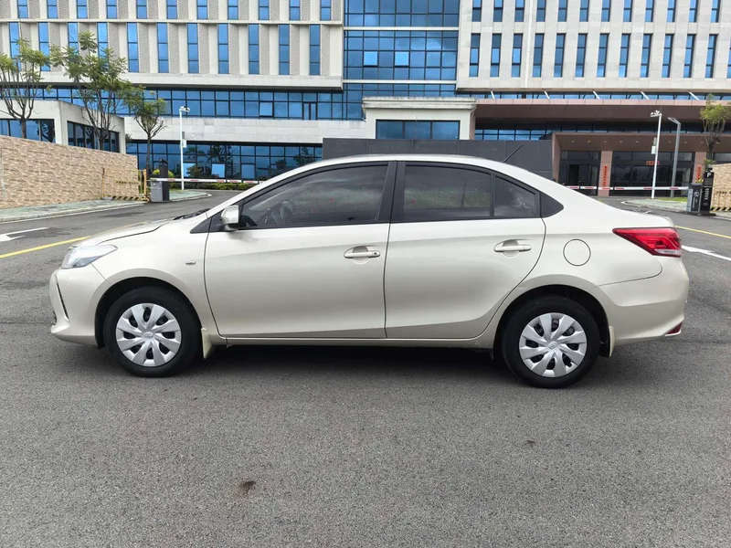Toyota Vios 2017 1.5L CVT Line Creation Edition exterior photo 4
