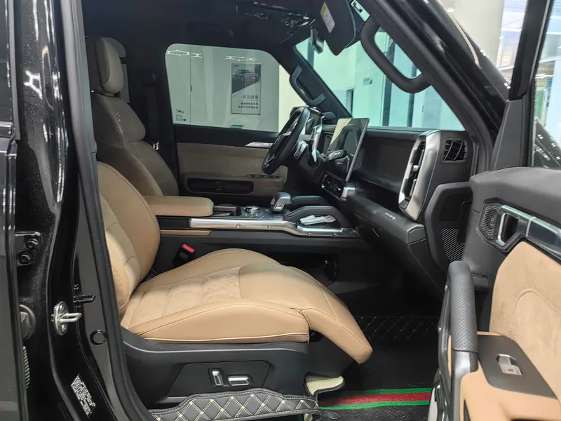 Jetour T2 2023 2.0TD Four-wheel drive Time travel PRO interior photo 10 Jetour T2 2023 2.0TD Four-wheel drive Time travel PRO interior photo 10