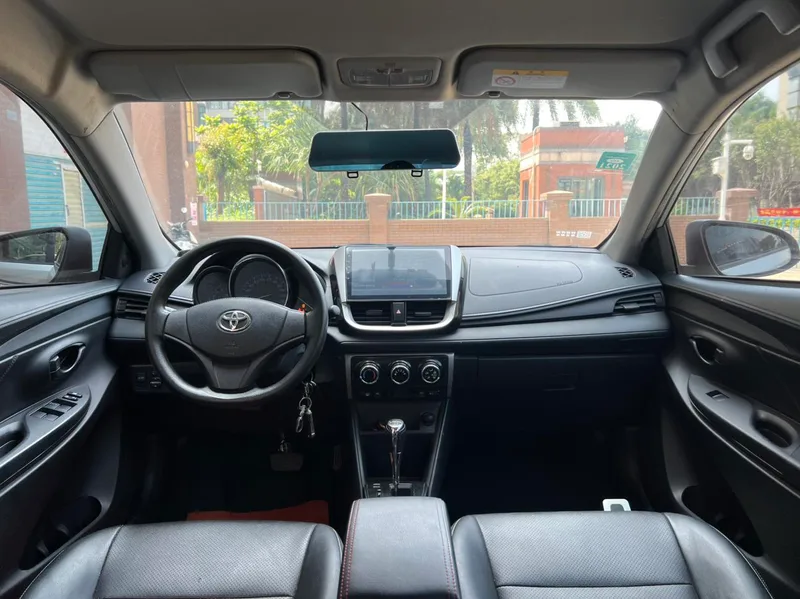 Toyota Vios 2017 1.5L CVT Созданная версия интерьер фото 17 Toyota Vios 2017 1.5L CVT Созданная версия интерьер фото 17