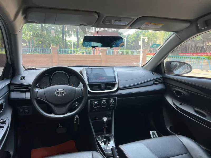 Toyota Vios 2017 1.5L CVT Созданная версия интерьер фото 19 Toyota Vios 2017 1.5L CVT Созданная версия интерьер фото 19