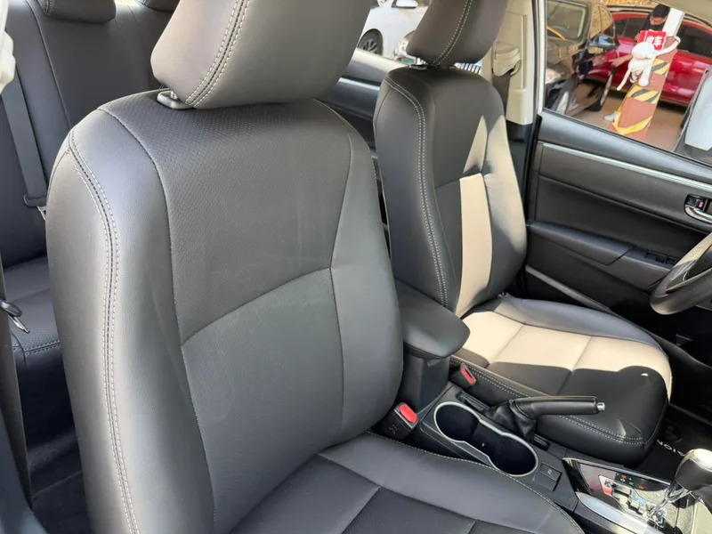Toyota Levin 2016 1.6G CVT Elite Edition interior photo 16 Toyota Levin 2016 1.6G CVT Elite Edition interior photo 16