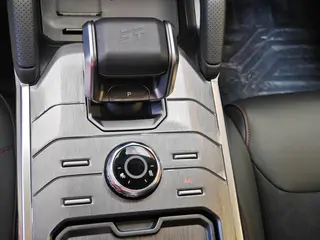 Jetour T2 2023 1.5TD Two-wheel drive Discover PRO interior photo 13 Jetour T2 2023 1.5TD Two-wheel drive Discover PRO interior photo 13