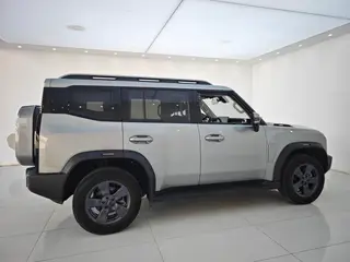 Jetour T2 2023 1.5TD Two-wheel drive Discover PRO interior photo 17 Jetour T2 2023 1.5TD Two-wheel drive Discover PRO interior photo 17