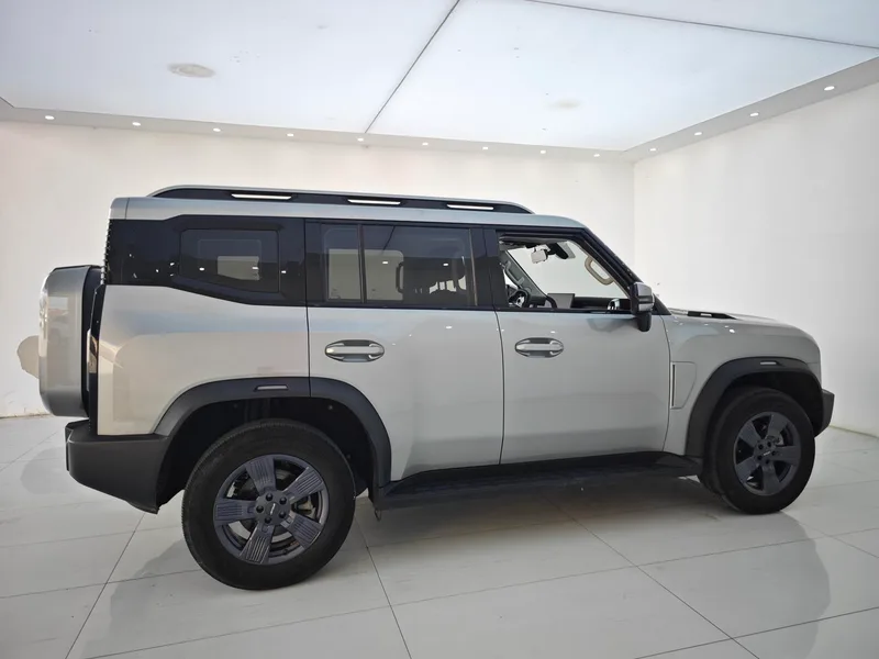 Jetour T2 2023 1.5TD Two-wheel drive Discover PRO interior photo 17 Jetour T2 2023 1.5TD Two-wheel drive Discover PRO interior photo 17