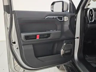 Jetour T2 2023 1.5TD Two-wheel drive Discover PRO interior photo 20 Jetour T2 2023 1.5TD Two-wheel drive Discover PRO interior photo 20
