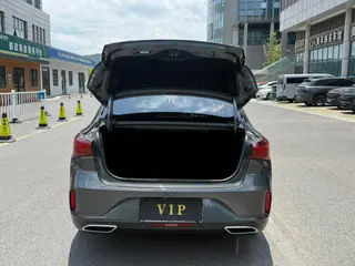 Changan Eado 2024 PLUS 1.4T DCT Version haute performance intérieur photo 14 Changan Eado 2024 PLUS 1.4T DCT Version haute performance intérieur photo 14