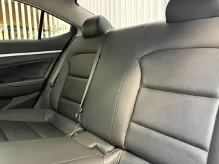Hyundai Elantra Lingdong 2018 1.6L Automatique 15 Édition spéciale d'anniversaire intérieur photo 12