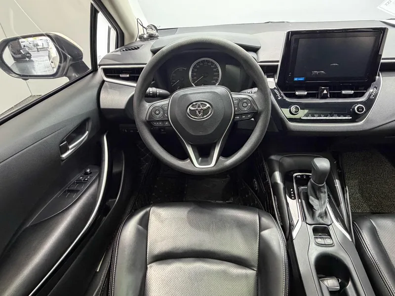 Toyota Corolla 2021 Dual Power 1.8L E-CVT Elite Edition interior photo 16 Toyota Corolla 2021 Dual Power 1.8L E-CVT Elite Edition interior photo 16
