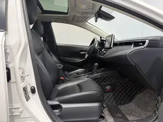 Toyota Corolla 2021 Dual Power 1.8L E-CVT Elite Edition interior photo 17 Toyota Corolla 2021 Dual Power 1.8L E-CVT Elite Edition interior photo 17