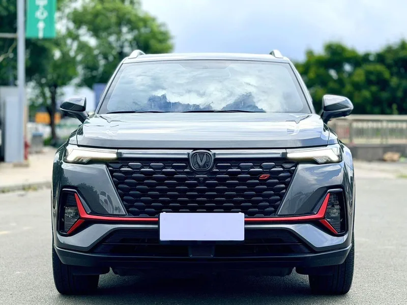 Changan CS35 PLUS 2021 Модифицированный синий кит NE 1.4T DCT Пилотный тип экстерьер фото 2 Changan CS35 PLUS 2021 Модифицированный синий кит NE 1.4T DCT Пилотный тип экстерьер фото 2