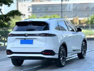 Changan CS75 PLUS 2025 Fourth generation 1.5T New Blue Whale Wisdom Flagship exterior photo 2 Changan CS75 PLUS 2025 Fourth generation 1.5T New Blue Whale Wisdom Flagship exterior photo 2