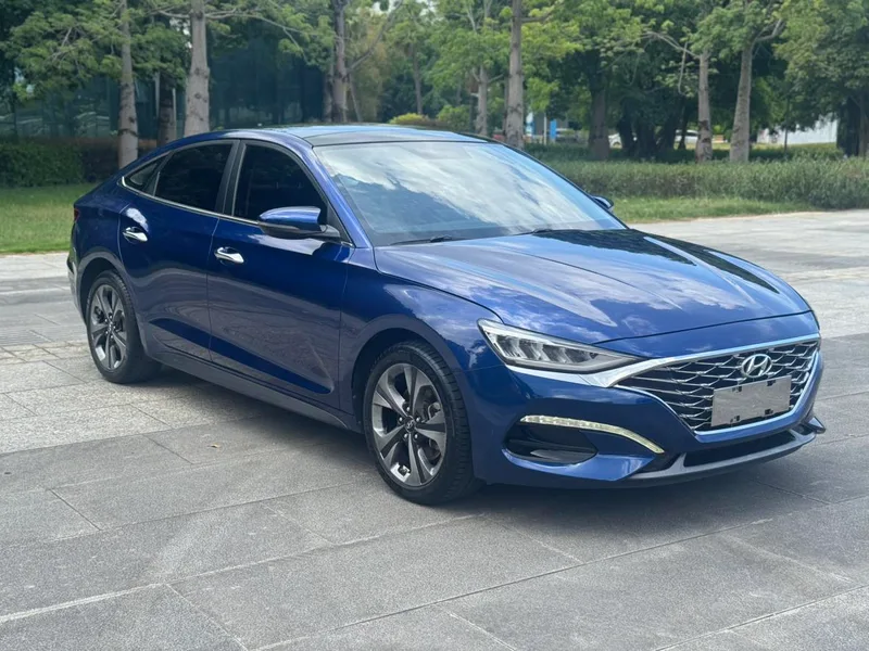 Hyundai Lafesta 2019 280TGDi Version Smart Speed État VI extérieur photo 3 Hyundai Lafesta 2019 280TGDi Version Smart Speed État VI extérieur photo 3