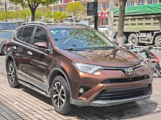 Toyota RAV4 2016 2.0L CVT Version mode à deux roues motrices extérieur photo 3 Toyota RAV4 2016 2.0L CVT Version mode à deux roues motrices extérieur photo 3
