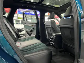 Geely Monjaro 2021 2.0TD DCT EVO Très confortable à deux roues motrices intérieur photo 8
