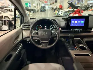 Toyota Granvia 2023 Double téléphone hybride électrique intelligent 2.5L Version confortable intérieur photo 9 Toyota Granvia 2023 Double téléphone hybride électrique intelligent 2.5L Version confortable intérieur photo 9