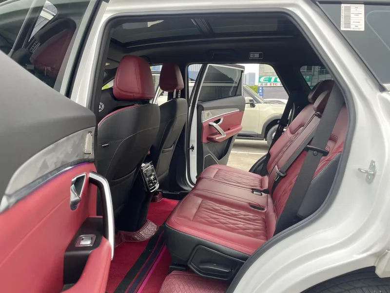 Jetour X70 PLUS 2023 1.6T DCT Fuerte PRO 7 Asiento exterior foto 8