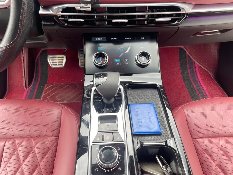 Jetour X70 PLUS 2023 1.6T DCT Fuerte PRO 7 Asiento interior foto 13