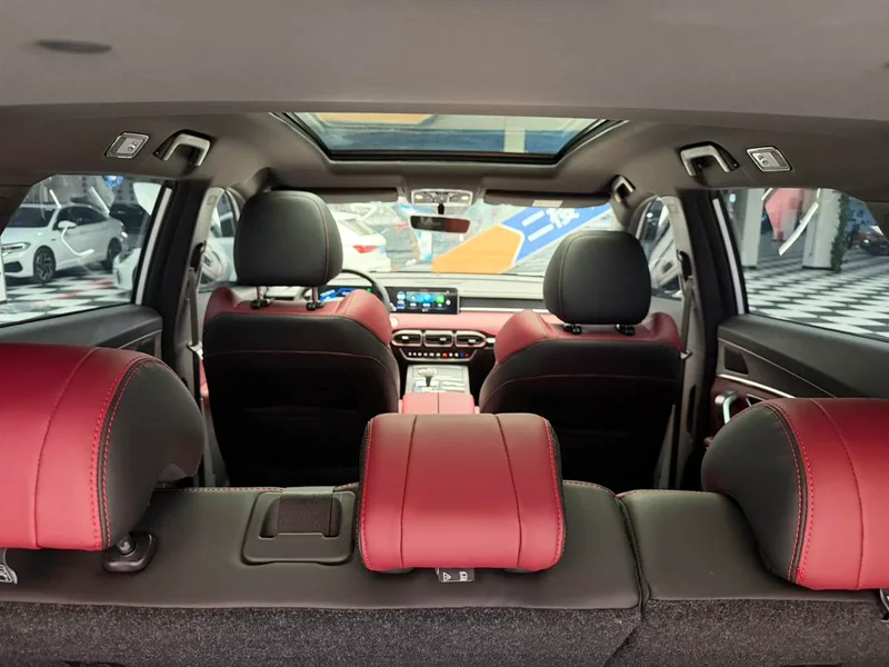 Jetour X70 PLUS 2021 1.5T DCT mountain Pro 5 seat interior photo 20 Jetour X70 PLUS 2021 1.5T DCT mountain Pro 5 seat interior photo 20