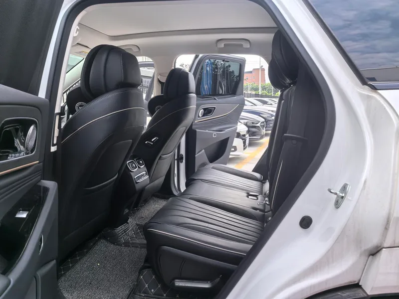 Chery Tiggo 9 2023 2.0T DCT Two-wheel-drive Prestige Edition 7 seat interior photo 12 Chery Tiggo 9 2023 2.0T DCT Two-wheel-drive Prestige Edition 7 seat interior photo 12