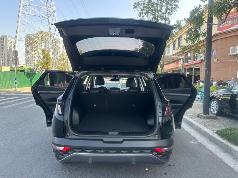 Hyundai Tucson 2021 Tucson L 1.5T GLS Two-wheel drive leading version exterior photo 10 Hyundai Tucson 2021 Tucson L 1.5T GLS Two-wheel drive leading version exterior photo 10