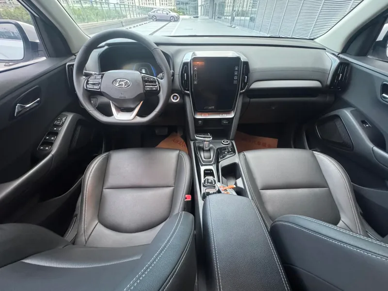 Hyundai ix35 2021 2.0L Automatic two-wheel drive leading version GLS exterior photo 6 Hyundai ix35 2021 2.0L Automatic two-wheel drive leading version GLS exterior photo 6