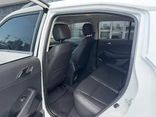 Hyundai ix35 2021 2.0L Automatic two-wheel drive leading version GLS interior photo 10 Hyundai ix35 2021 2.0L Automatic two-wheel drive leading version GLS interior photo 10