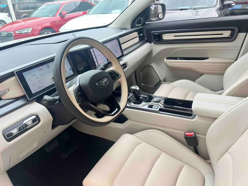 Geely ICON 2023 1.5TD Chocolate alcohol version exterior photo 4 Geely ICON 2023 1.5TD Chocolate alcohol version exterior photo 4