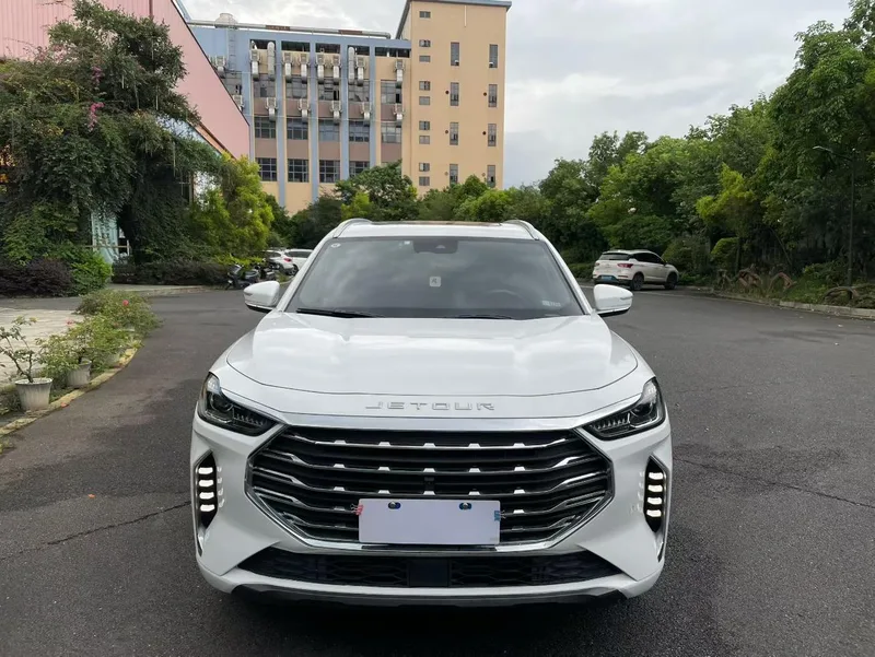 Jetour X70 PLUS 2021 1.6T DCT ground Pro 7 seat exterior photo 2 Jetour X70 PLUS 2021 1.6T DCT ground Pro 7 seat exterior photo 2