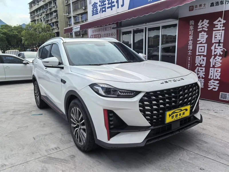 Jetour X70 PRO 2023 1.6TD DCT Enjoy with pleasure PRO 5 seat exterior photo 2 Jetour X70 PRO 2023 1.6TD DCT Enjoy with pleasure PRO 5 seat exterior photo 2