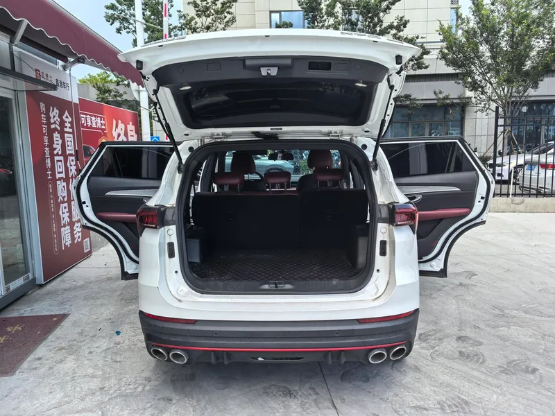 Jetour X70 PRO 2023 1.6TD DCT Enjoy with pleasure PRO 5 seat exterior photo 6 Jetour X70 PRO 2023 1.6TD DCT Enjoy with pleasure PRO 5 seat exterior photo 6