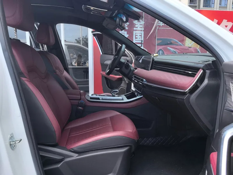 Jetour X70 PRO 2023 1.6TD DCT Enjoy with pleasure PRO 5 seat interior photo 10 Jetour X70 PRO 2023 1.6TD DCT Enjoy with pleasure PRO 5 seat interior photo 10