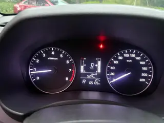 Hyundai ix25 2015 1.6L Tipo premium de tracción automática en dos ruedas DLX interior foto 14 Hyundai ix25 2015 1.6L Tipo premium de tracción automática en dos ruedas DLX interior foto 14