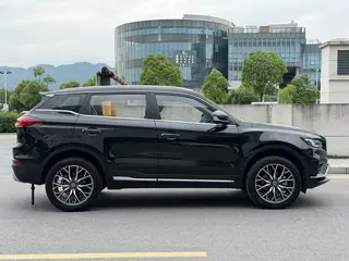 Geely Boyue 2020 1.8TD DCT Leading with intelligence PRO exterior photo 7