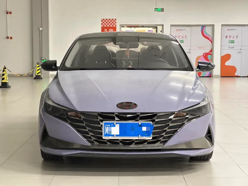 Hyundai Elantra 2021 1.5L CVT LUX Premium Edition exterior photo 2 Hyundai Elantra 2021 1.5L CVT LUX Premium Edition exterior photo 2