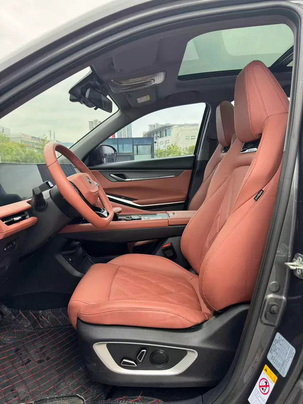 Changan CS75 PLUS 2023 Third generation 1.5T Automatic pilot type exterior photo 4