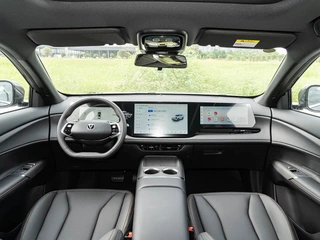 Changan CS75PLUS 2025 Cuarta generación 1.5T Nueva ballena azul Excelencia inteligente interior foto 13