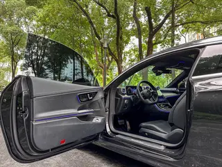 Mercedes-Benz CLE 2024 CLE 260 Coupé interior foto 11