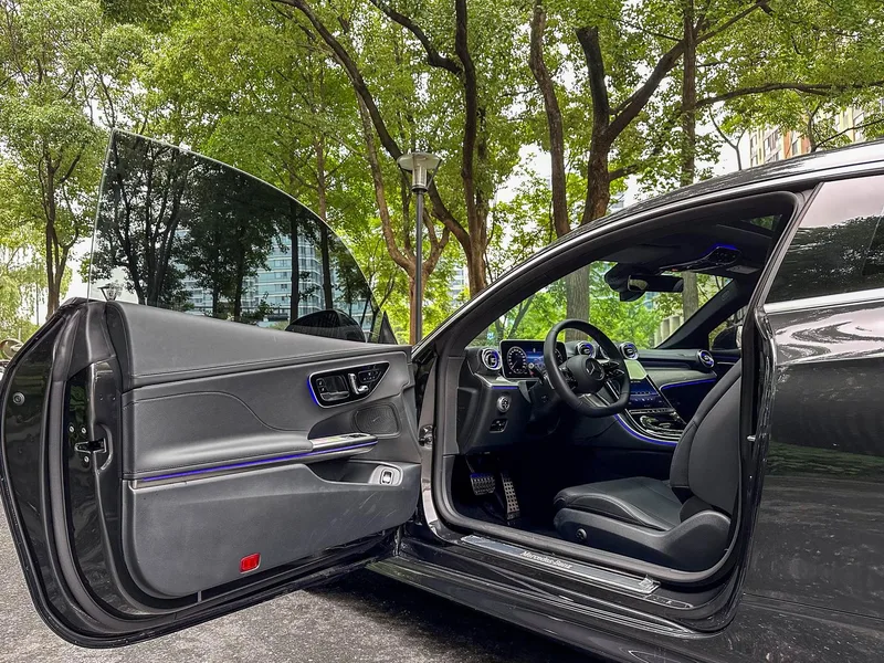 Mercedes-Benz CLE 2024 CLE 260 Coupé interior foto 11