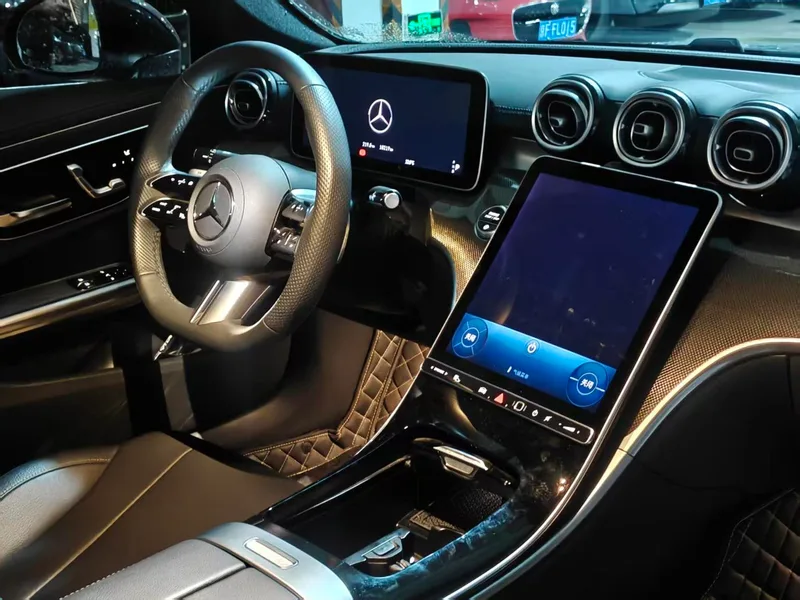 Mercedes-Benz CLE 2024 CLE 260 Coupé interior foto 15