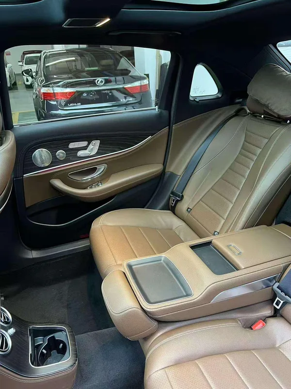 Mercedes-Benz E-Class 2022 Second change E 300 L Luxury type sports car exterior photo 9 Mercedes-Benz E-Class 2022 Second change E 300 L Luxury type sports car exterior photo 9