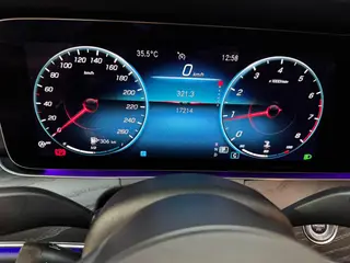 Mercedes-Benz E-Class (Imported) 2022 E 260 Edición deportiva de moda interior foto 12 Mercedes-Benz E-Class (Imported) 2022 E 260 Edición deportiva de moda interior foto 12
