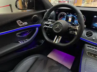 Mercedes-Benz E-Class (Imported) 2022 E 260 Edición deportiva de moda interior foto 14 Mercedes-Benz E-Class (Imported) 2022 E 260 Edición deportiva de moda interior foto 14