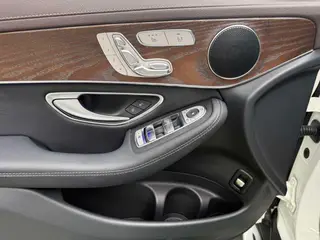 Mercedes-Benz GLC 2022 Mise à jour GLC 300 L 4MATIC Version dynamique de Zhenzang intérieur photo 18