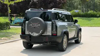 Jetour T2 2023 2.0TD Four-wheel drive Conquer interior photo 17 Jetour T2 2023 2.0TD Four-wheel drive Conquer interior photo 17
