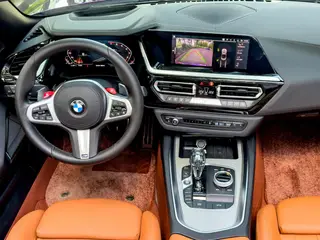 BMW Z4 2022 M40i M Sport Performance Edition interior photo 10 BMW Z4 2022 M40i M Sport Performance Edition interior photo 10