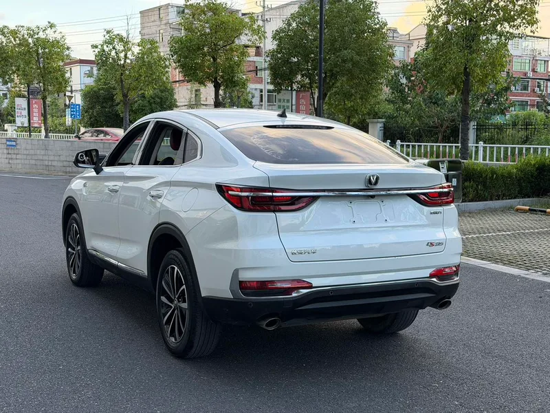 Changan CS85 COUPE 2019 1.5T Тип версии экстерьер фото 7 Changan CS85 COUPE 2019 1.5T Тип версии экстерьер фото 7